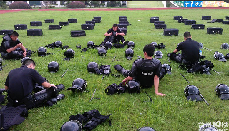 战风斗雪 精武强能丨夯实装备基础 锤炼救援能力