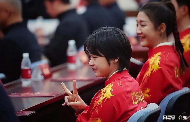 这才是冠军胸襟!全红婵发文为李宁“救场”全爸一句话满是心疼(图8)