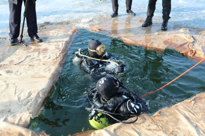 特警“蛙人”:背六七十斤装备去别人无法到达的地方(图4)