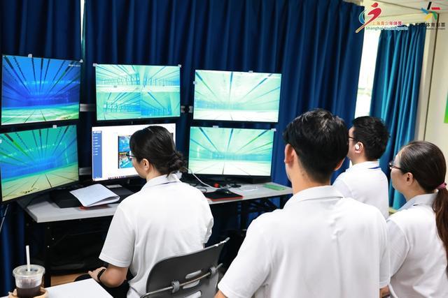 游泳全锦赛最先进的计时系统来了!上海市青少年游泳锦标赛一派热火朝天(图4)