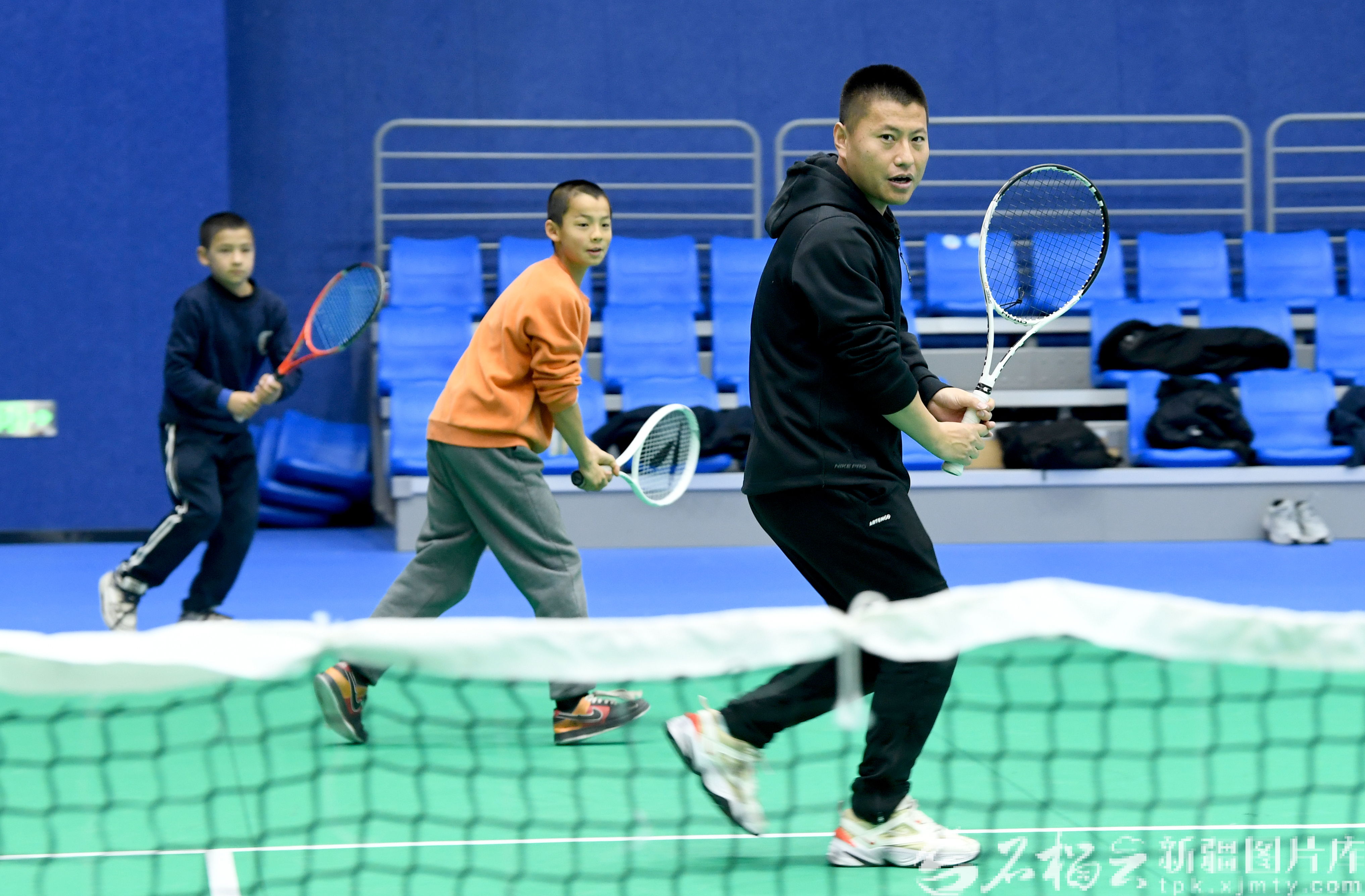 “90后”温少恒:以热爱为桨 在天山脚下划出青春轨迹(图3)